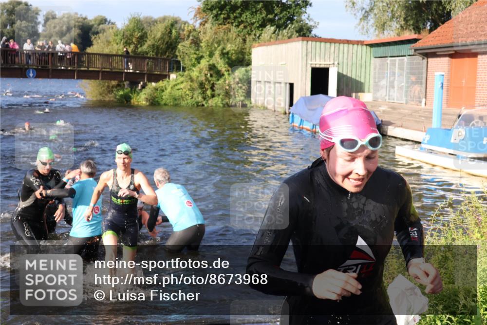 31.08.2025 - Elbe Triathlon Hamburg Luisa Fischer http://msf.ph/oto/8673968 31.08.2025 08:46:23 Schwimmen 281, 287, 291, 301, 305, 315, 346 meine-sportfotos.de