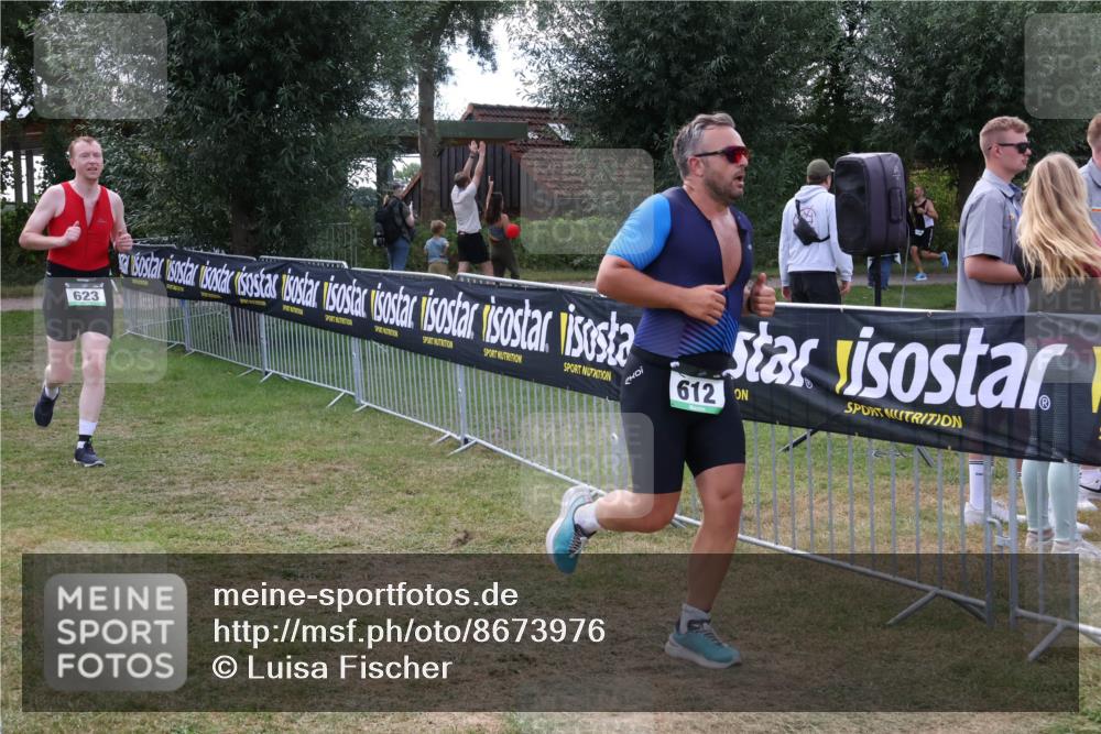 31.08.2025 - Elbe Triathlon Hamburg Luisa Fischer http://msf.ph/oto/8673976 31.08.2025 11:30:21 Laufen 623, 612 meine-sportfotos.de