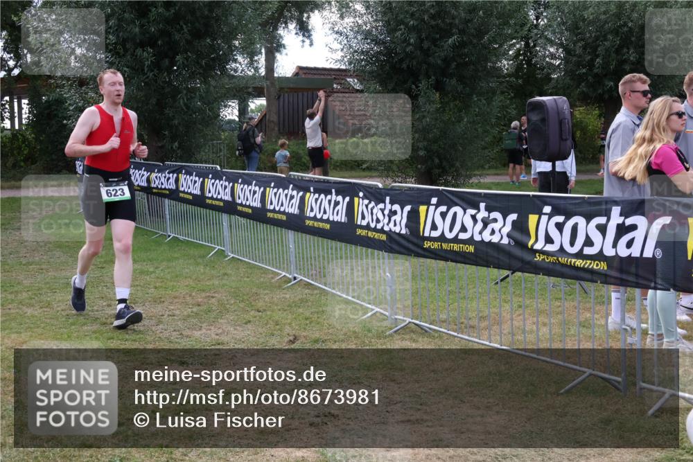 31.08.2025 - Elbe Triathlon Hamburg Luisa Fischer http://msf.ph/oto/8673981 31.08.2025 11:30:22 Laufen 623 meine-sportfotos.de