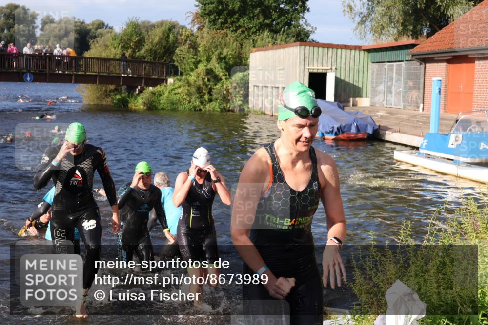 31.08.2025 - Elbe Triathlon Hamburg Luisa Fischer http://msf.ph/oto/8673989 31.08.2025 08:46:26 Schwimmen 268, 281, 287, 291, 301, 305, 315, 346 meine-sportfotos.de
