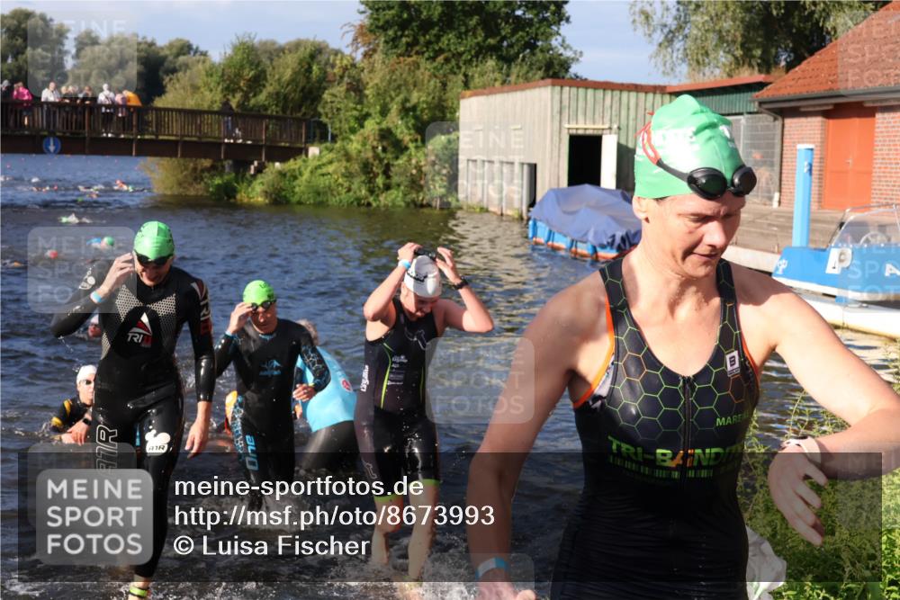 31.08.2025 - Elbe Triathlon Hamburg Luisa Fischer http://msf.ph/oto/8673993 31.08.2025 08:46:26 Schwimmen 268, 281, 287, 291, 301, 305, 315, 346 meine-sportfotos.de