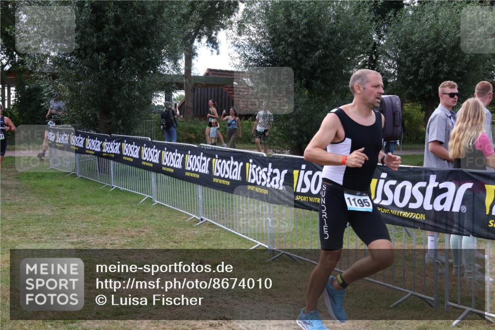 31.08.2025 - Elbe Triathlon Hamburg Luisa Fischer http://msf.ph/oto/8674010 31.08.2025 11:30:31 Laufen 7813701, 1195 meine-sportfotos.de