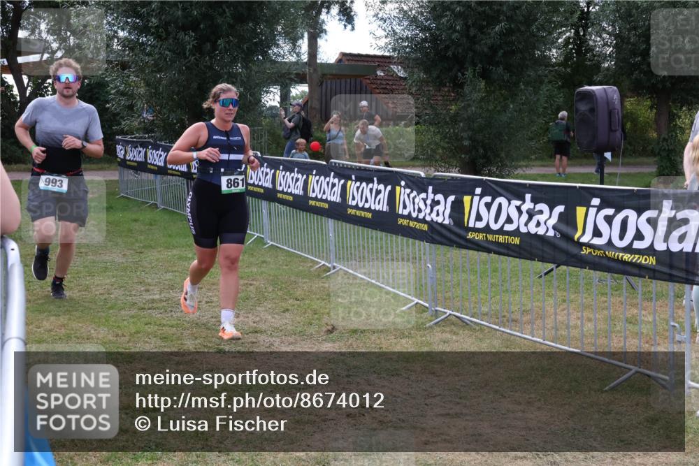 31.08.2025 - Elbe Triathlon Hamburg Luisa Fischer http://msf.ph/oto/8674012 31.08.2025 11:30:35 Laufen 993, 861 meine-sportfotos.de