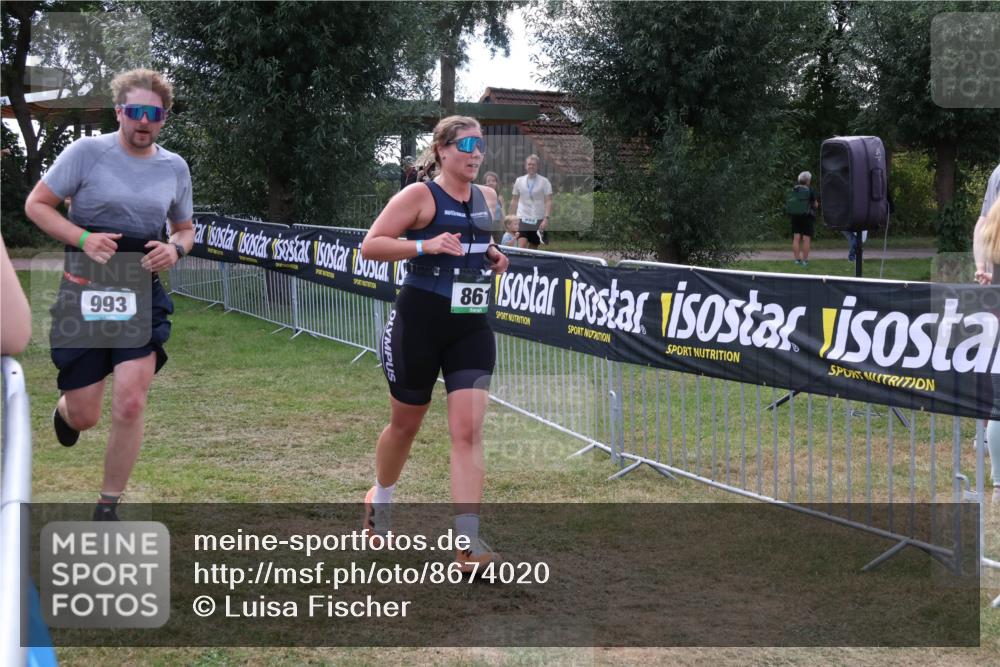 31.08.2025 - Elbe Triathlon Hamburg Luisa Fischer http://msf.ph/oto/8674020 31.08.2025 11:30:35 Laufen 993, 861 meine-sportfotos.de