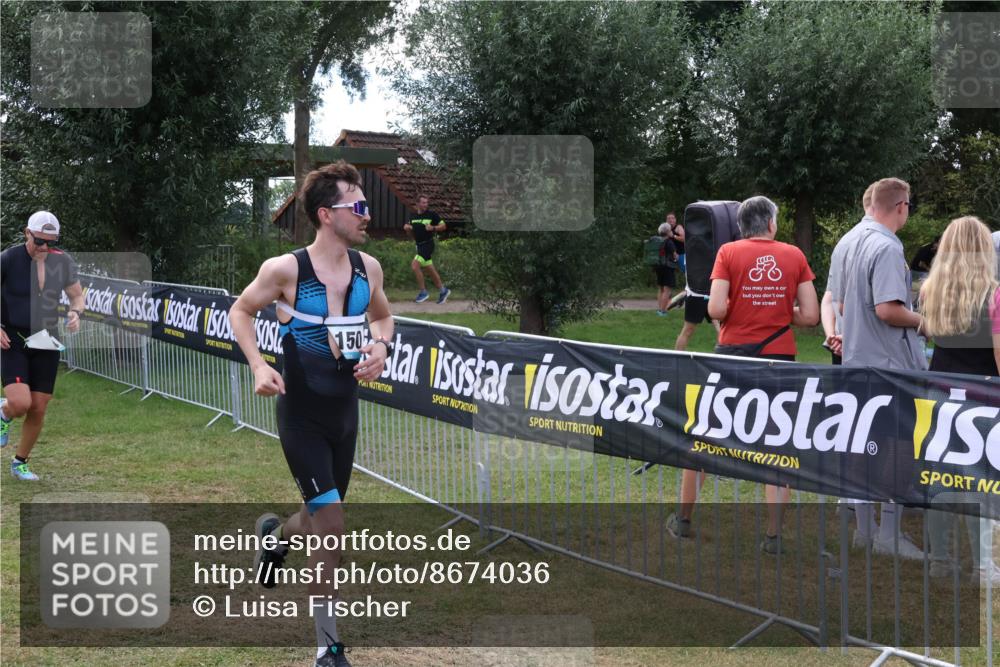 31.08.2025 - Elbe Triathlon Hamburg Luisa Fischer http://msf.ph/oto/8674036 31.08.2025 11:30:40 Laufen 150 meine-sportfotos.de