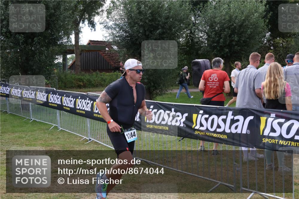 31.08.2025 - Elbe Triathlon Hamburg Luisa Fischer http://msf.ph/oto/8674044 31.08.2025 11:30:42 Laufen 1244 meine-sportfotos.de