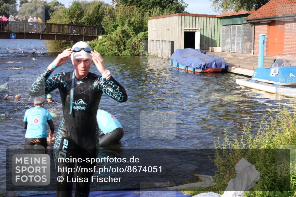 31.08.2025 - Elbe Triathlon Hamburg Luisa Fischer http://msf.ph/oto/8674051 31.08.2025 08:46:39 Schwimmen 268, 293, 313, 318, 337 meine-sportfotos.de