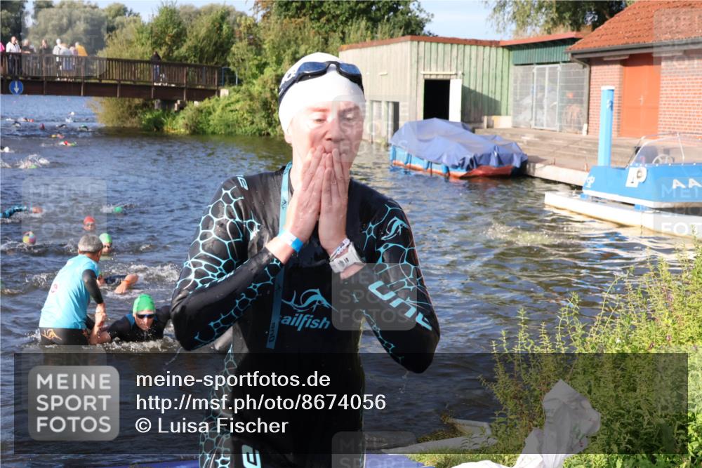 31.08.2025 - Elbe Triathlon Hamburg Luisa Fischer http://msf.ph/oto/8674056 31.08.2025 08:46:39 Schwimmen 268, 293, 313, 318, 337 meine-sportfotos.de