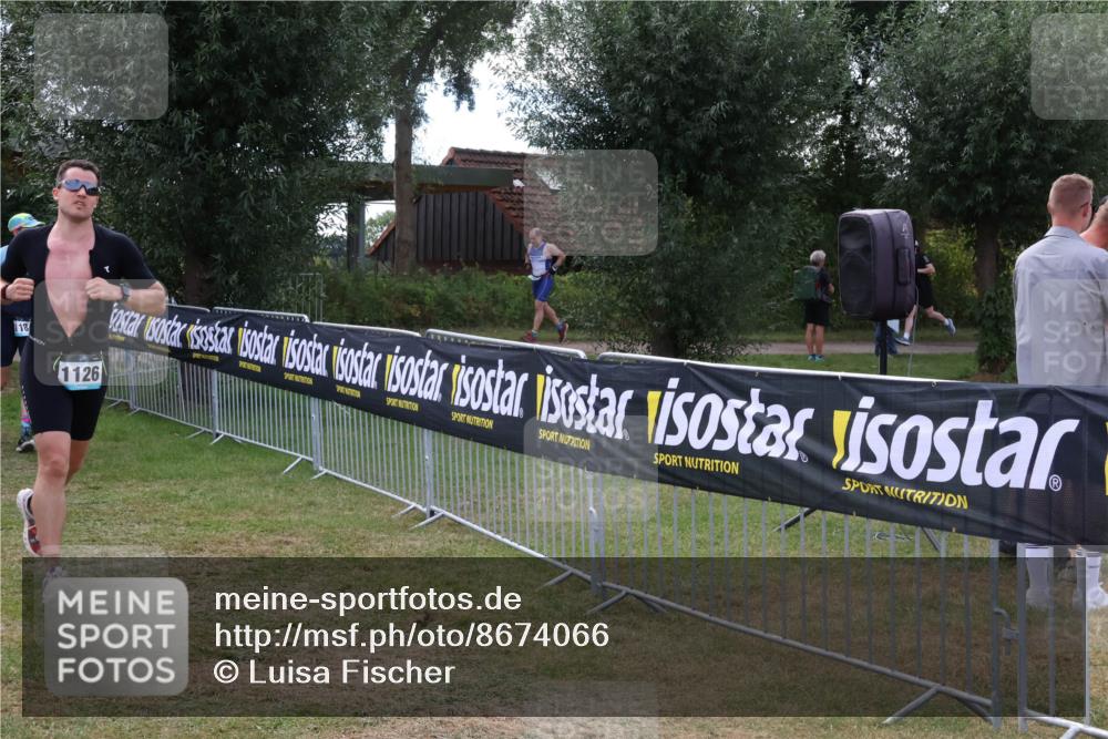 31.08.2025 - Elbe Triathlon Hamburg Luisa Fischer http://msf.ph/oto/8674066 31.08.2025 11:31:01 Laufen 1126 meine-sportfotos.de