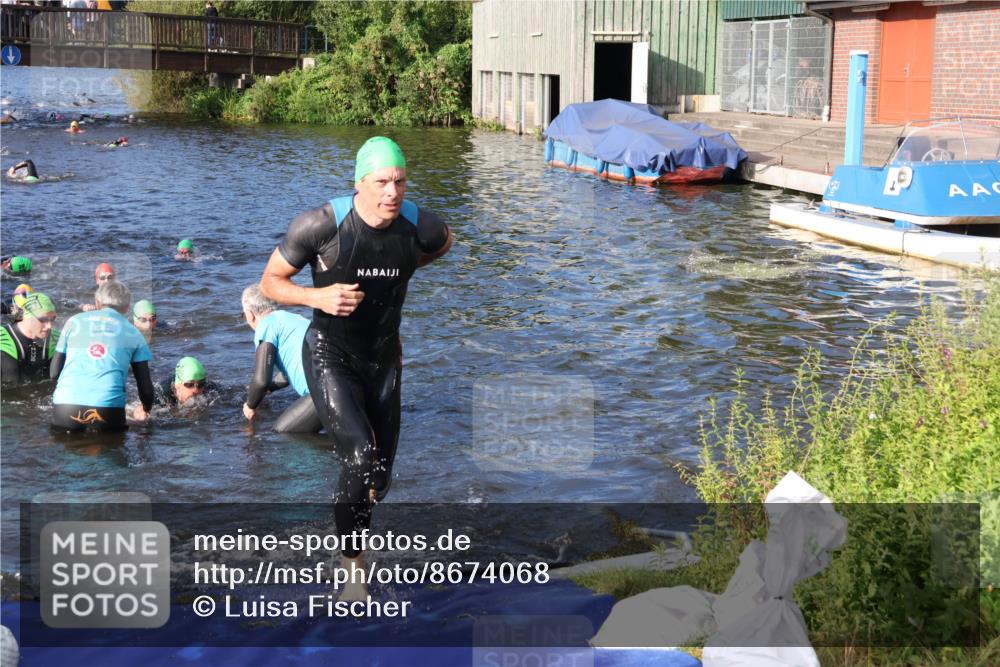 31.08.2025 - Elbe Triathlon Hamburg Luisa Fischer http://msf.ph/oto/8674068 31.08.2025 08:46:42 Schwimmen 247, 293, 309, 313, 318, 337 meine-sportfotos.de
