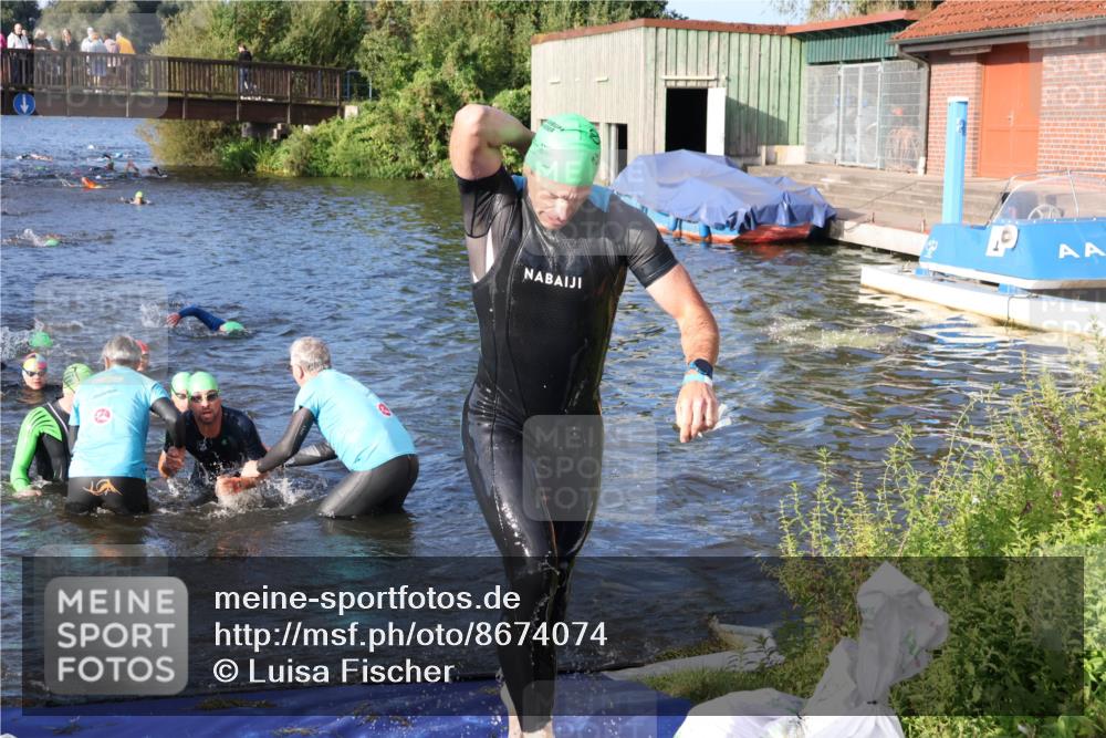 31.08.2025 - Elbe Triathlon Hamburg Luisa Fischer http://msf.ph/oto/8674074 31.08.2025 08:46:43 Schwimmen 247, 309, 313, 318, 337 meine-sportfotos.de