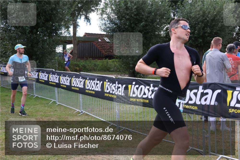 31.08.2025 - Elbe Triathlon Hamburg Luisa Fischer http://msf.ph/oto/8674076 31.08.2025 11:31:02 Laufen 184, 11 meine-sportfotos.de