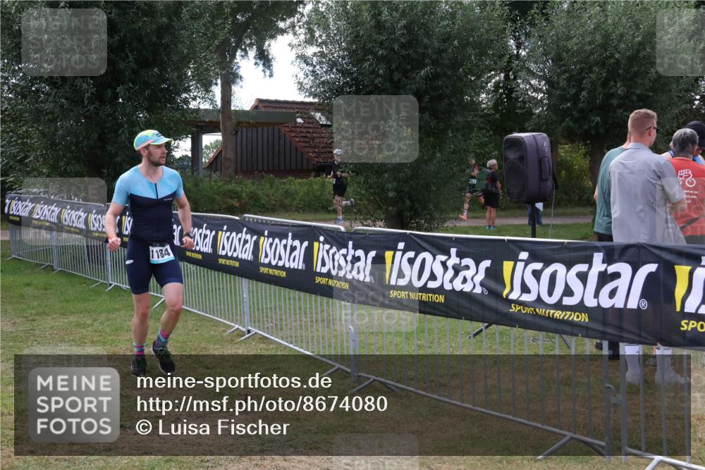 31.08.2025 - Elbe Triathlon Hamburg Luisa Fischer http://msf.ph/oto/8674080 31.08.2025 11:31:03 Laufen 1184 meine-sportfotos.de