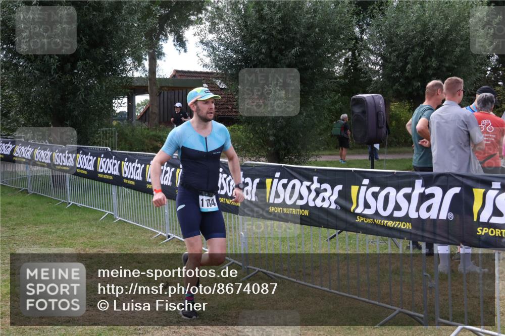 31.08.2025 - Elbe Triathlon Hamburg Luisa Fischer http://msf.ph/oto/8674087 31.08.2025 11:31:03 Laufen 1184 meine-sportfotos.de