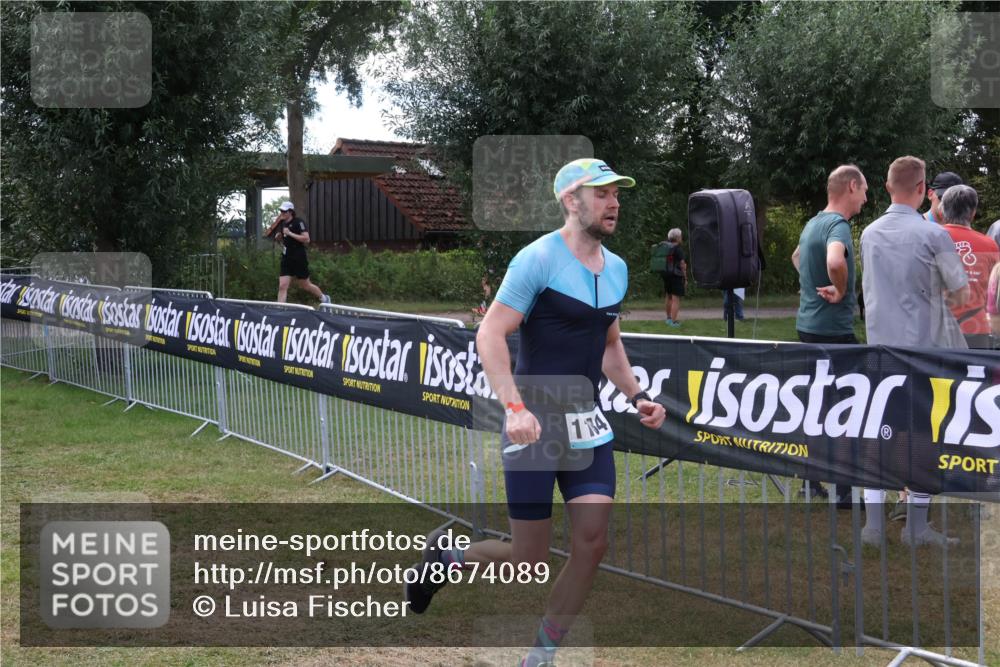 31.08.2025 - Elbe Triathlon Hamburg Luisa Fischer http://msf.ph/oto/8674089 31.08.2025 11:31:04 Laufen 114 meine-sportfotos.de