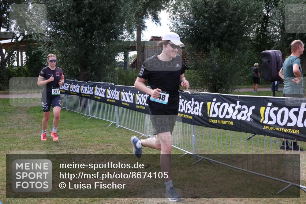 31.08.2025 - Elbe Triathlon Hamburg Luisa Fischer http://msf.ph/oto/8674105 31.08.2025 11:31:10 Laufen 813, 48 meine-sportfotos.de