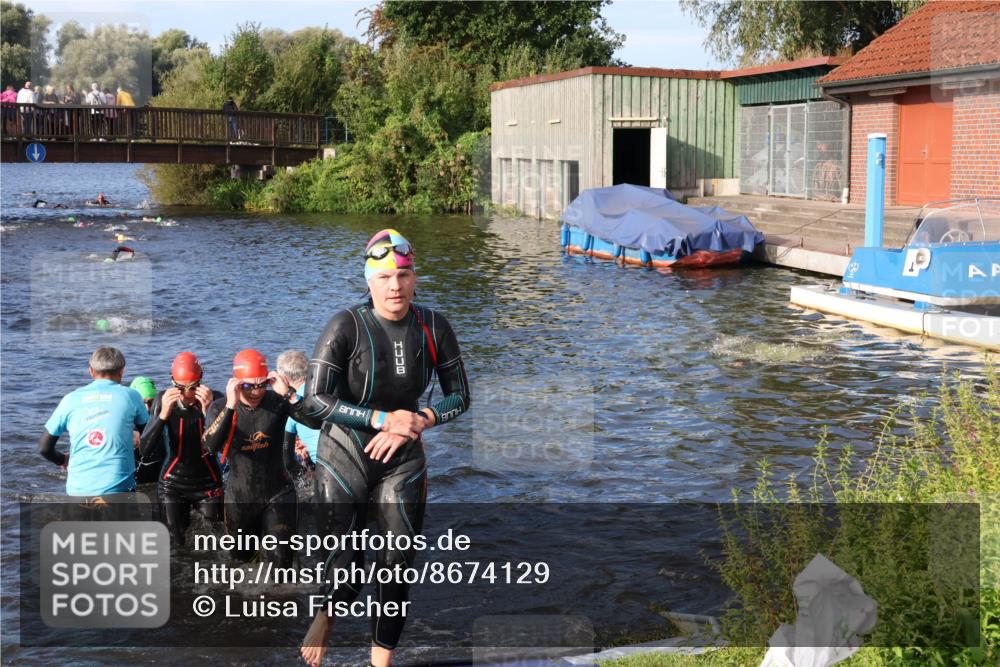 31.08.2025 - Elbe Triathlon Hamburg Luisa Fischer http://msf.ph/oto/8674129 31.08.2025 08:46:53 Schwimmen 247, 259, 266, 309, 383, 385 meine-sportfotos.de