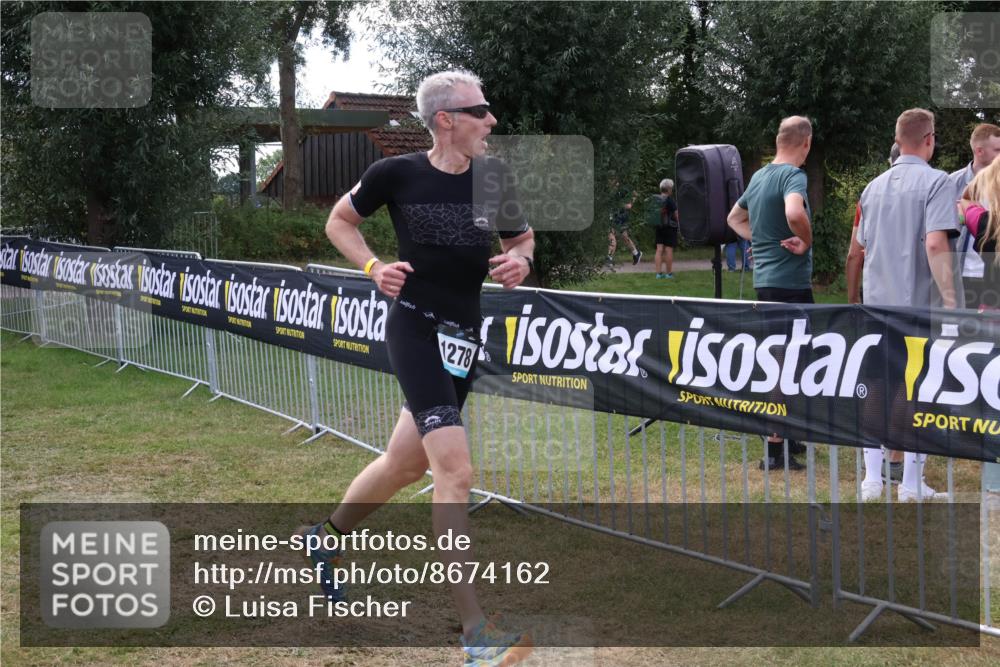 31.08.2025 - Elbe Triathlon Hamburg Luisa Fischer http://msf.ph/oto/8674162 31.08.2025 11:31:27 Laufen 1278 meine-sportfotos.de