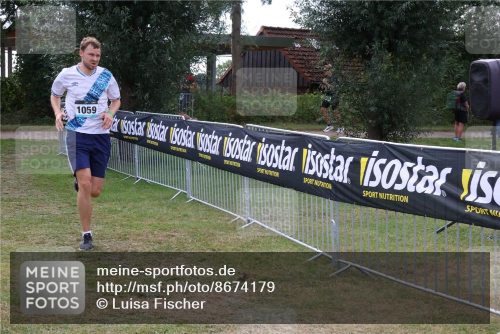 31.08.2025 - Elbe Triathlon Hamburg Luisa Fischer http://msf.ph/oto/8674179 31.08.2025 11:31:38 Laufen  meine-sportfotos.de