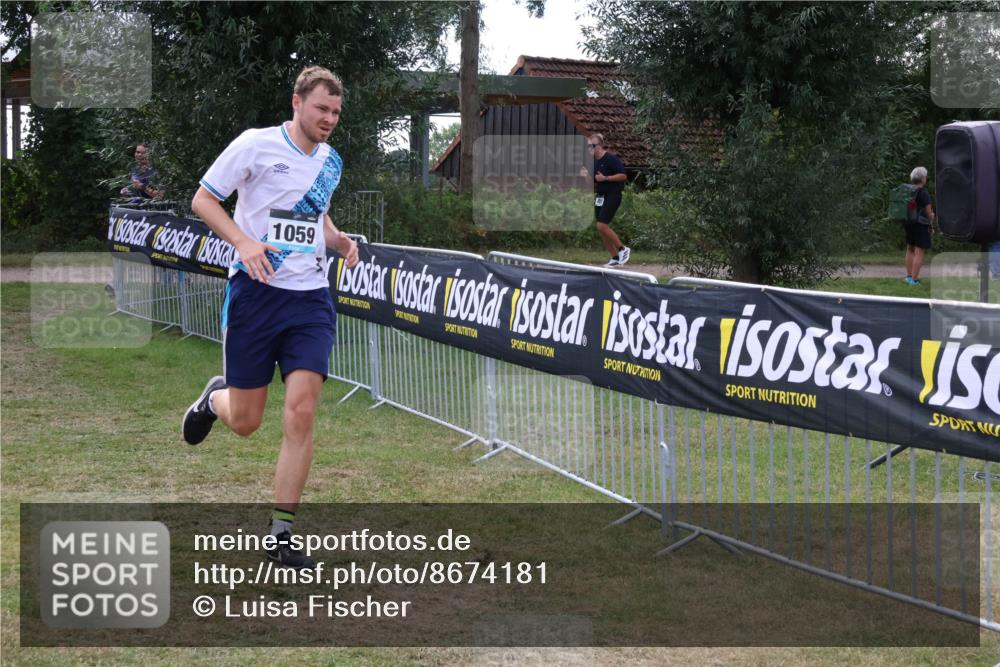 31.08.2025 - Elbe Triathlon Hamburg Luisa Fischer http://msf.ph/oto/8674181 31.08.2025 11:31:38 Laufen 1059 meine-sportfotos.de