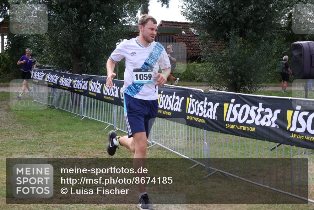 31.08.2025 - Elbe Triathlon Hamburg Luisa Fischer http://msf.ph/oto/8674185 31.08.2025 11:31:38 Laufen 1059, 905 meine-sportfotos.de