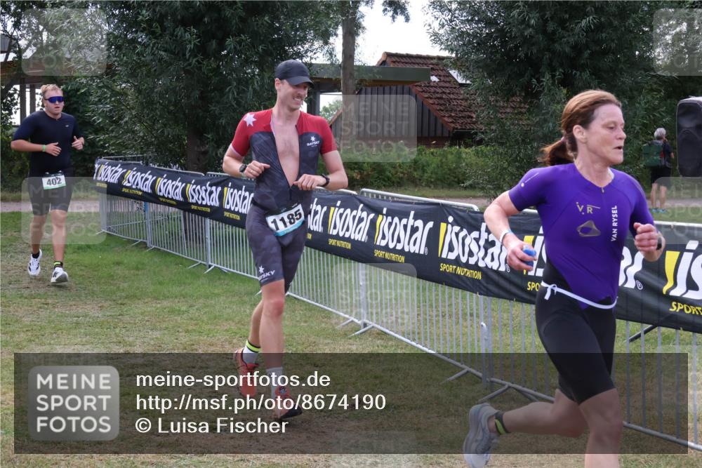 31.08.2025 - Elbe Triathlon Hamburg Luisa Fischer http://msf.ph/oto/8674190 31.08.2025 11:31:44 Laufen 402, 1185, 0 meine-sportfotos.de