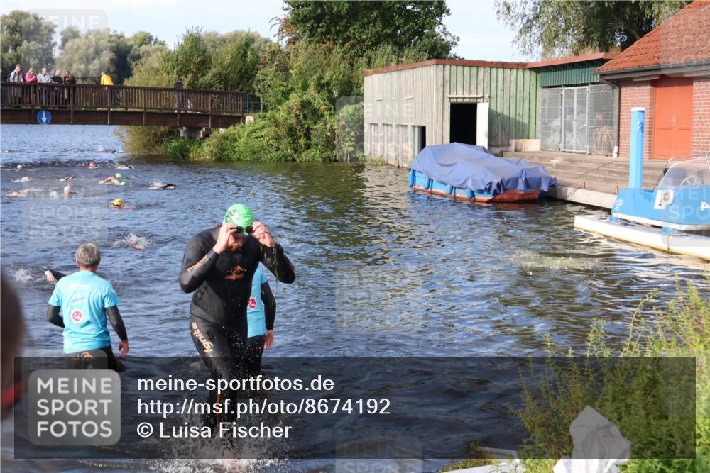31.08.2025 - Elbe Triathlon Hamburg Luisa Fischer http://msf.ph/oto/8674192 31.08.2025 08:47:09 Schwimmen 310 meine-sportfotos.de