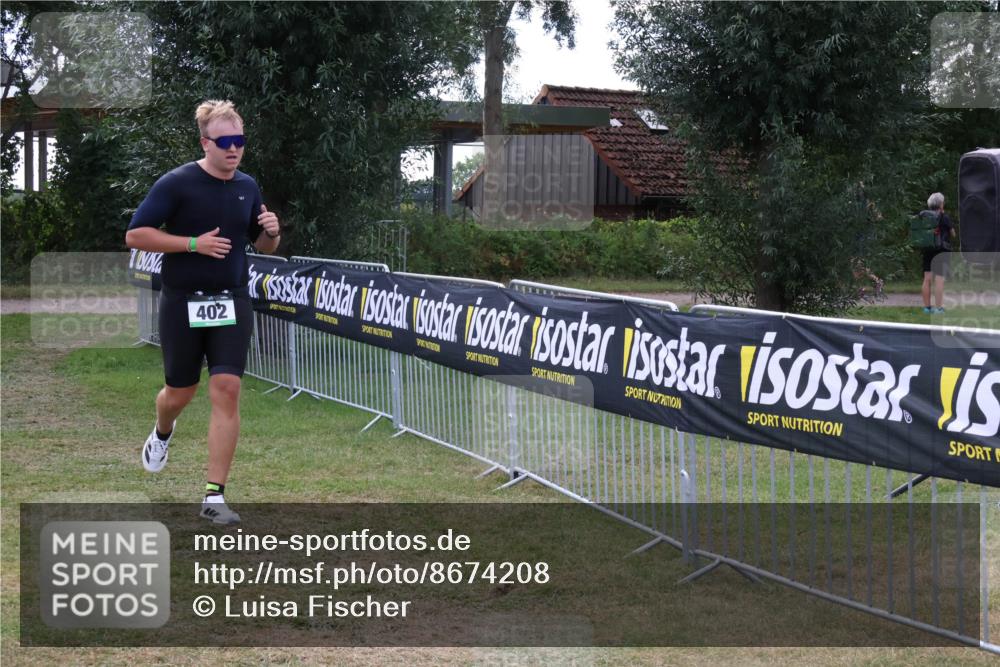 31.08.2025 - Elbe Triathlon Hamburg Luisa Fischer http://msf.ph/oto/8674208 31.08.2025 11:31:45 Laufen 402 meine-sportfotos.de