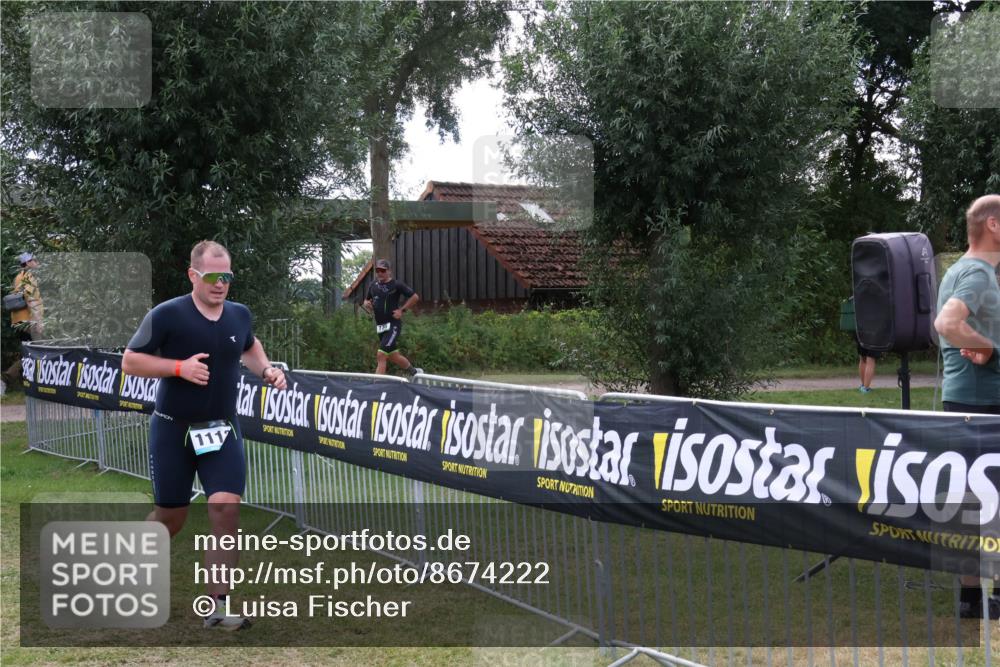 31.08.2025 - Elbe Triathlon Hamburg Luisa Fischer http://msf.ph/oto/8674222 31.08.2025 11:31:56 Laufen 111 meine-sportfotos.de