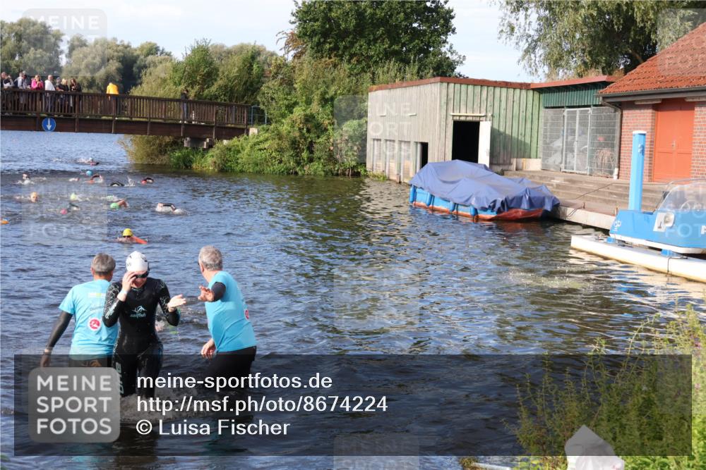 31.08.2025 - Elbe Triathlon Hamburg Luisa Fischer http://msf.ph/oto/8674224 31.08.2025 08:47:18 Schwimmen 290, 347 meine-sportfotos.de