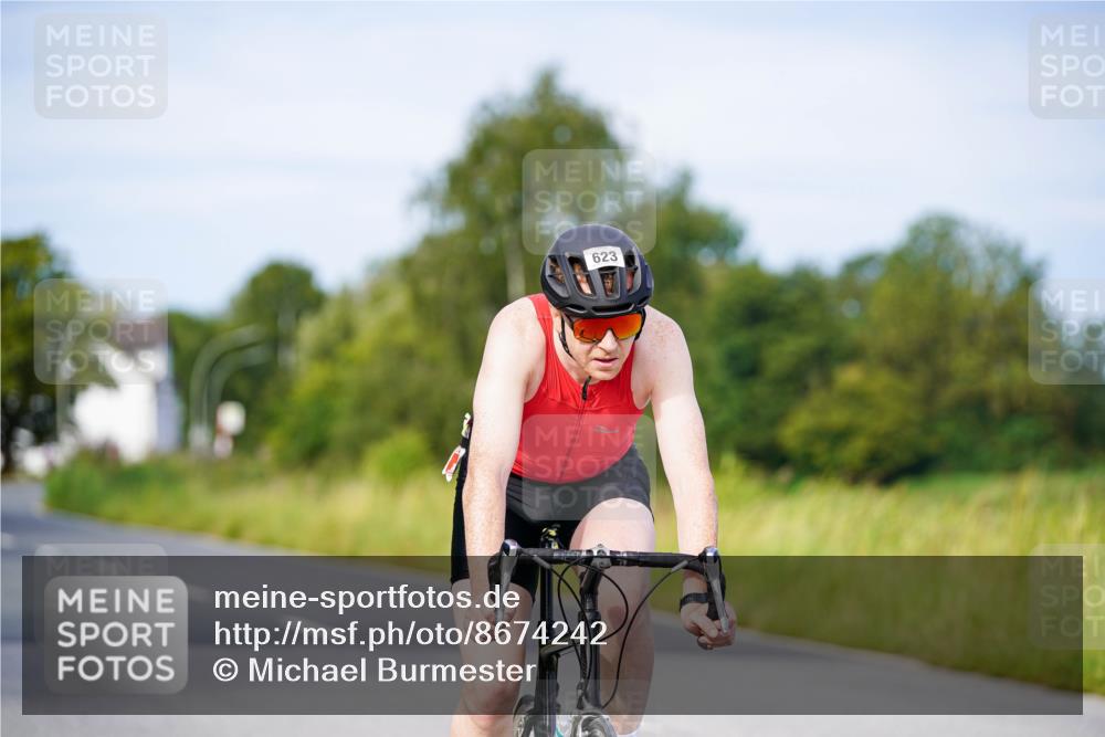 31.08.2025 - Elbe Triathlon Hamburg Michael Burmester http://msf.ph/oto/8674242 31.08.2025 10:14:24 Radfahren 623, 731 meine-sportfotos.de
