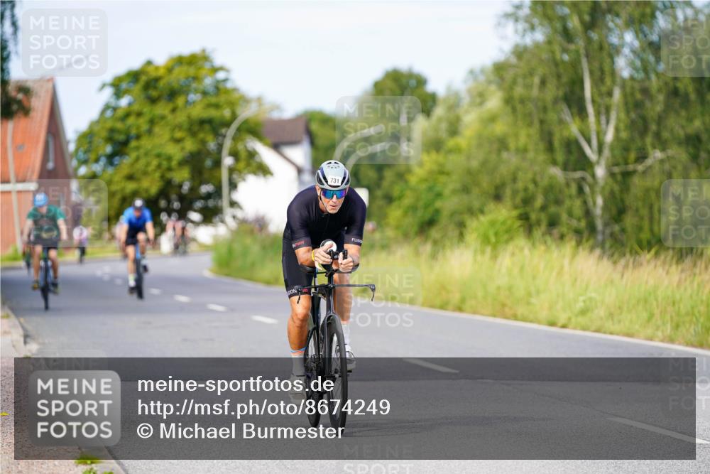 31.08.2025 - Elbe Triathlon Hamburg Michael Burmester http://msf.ph/oto/8674249 31.08.2025 10:14:28 Radfahren 667, 731 meine-sportfotos.de