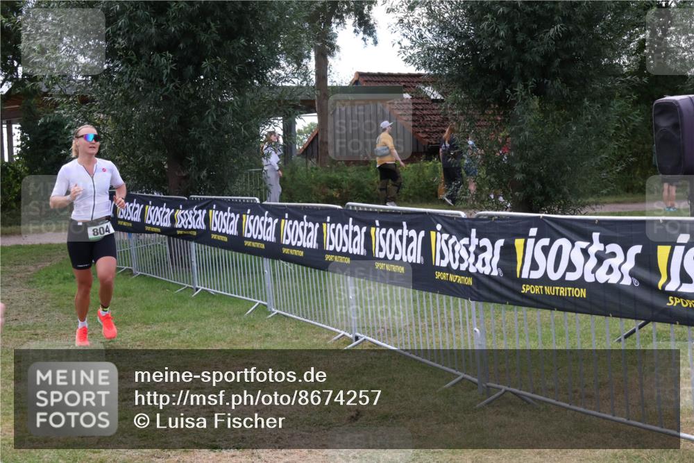 31.08.2025 - Elbe Triathlon Hamburg Luisa Fischer http://msf.ph/oto/8674257 31.08.2025 11:32:04 Laufen 804 meine-sportfotos.de