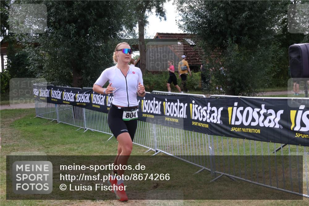 31.08.2025 - Elbe Triathlon Hamburg Luisa Fischer http://msf.ph/oto/8674266 31.08.2025 11:32:05 Laufen 804 meine-sportfotos.de