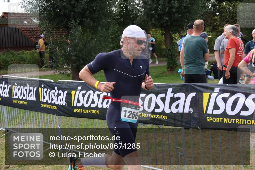 31.08.2025 - Elbe Triathlon Hamburg Luisa Fischer http://msf.ph/oto/8674285 31.08.2025 11:32:41 Laufen 1266 meine-sportfotos.de