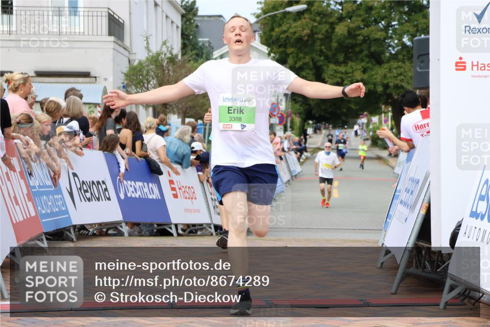 31.08.2025 - 21. Blankeneser Heldenlauf Strokosch-Dieckow http://msf.ph/oto/8674289 31.08.2025 10:51:18 Ziel 3388, 3292 meine-sportfotos.de