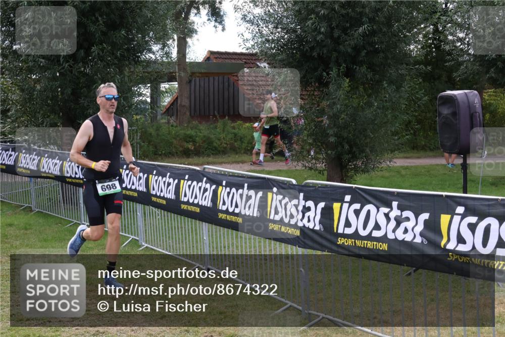 31.08.2025 - Elbe Triathlon Hamburg Luisa Fischer http://msf.ph/oto/8674322 31.08.2025 11:33:00 Laufen 698 meine-sportfotos.de