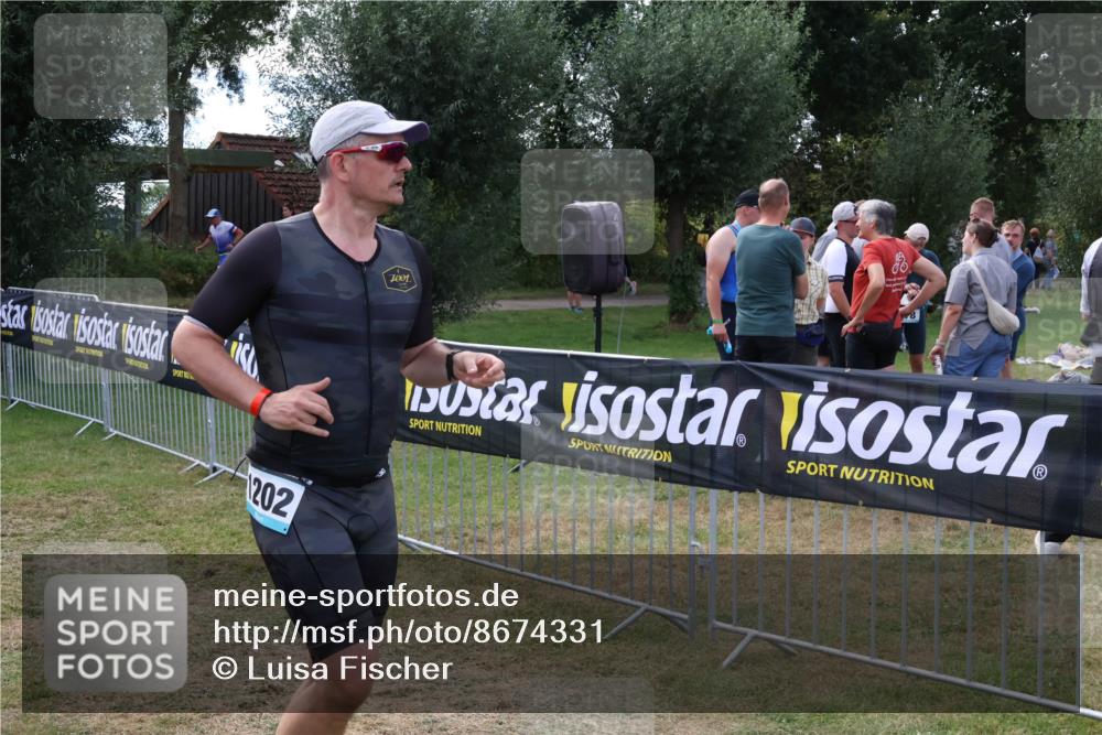 31.08.2025 - Elbe Triathlon Hamburg Luisa Fischer http://msf.ph/oto/8674331 31.08.2025 11:33:03 Laufen 202, 7001, 3 meine-sportfotos.de