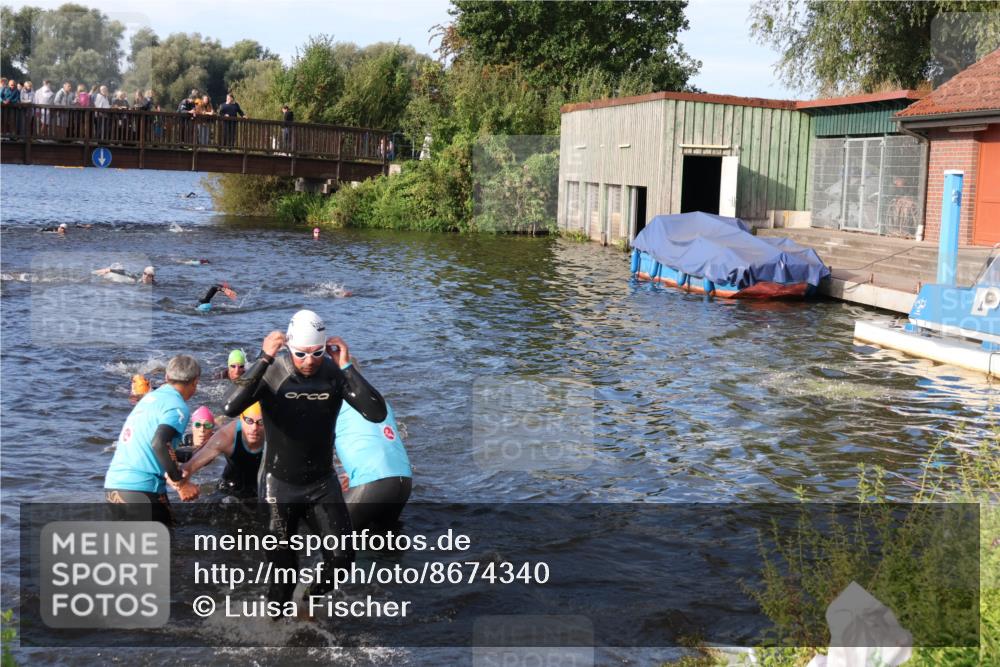 31.08.2025 - Elbe Triathlon Hamburg Luisa Fischer http://msf.ph/oto/8674340 31.08.2025 08:47:39 Schwimmen 278, 351, 357, 366, 371 meine-sportfotos.de