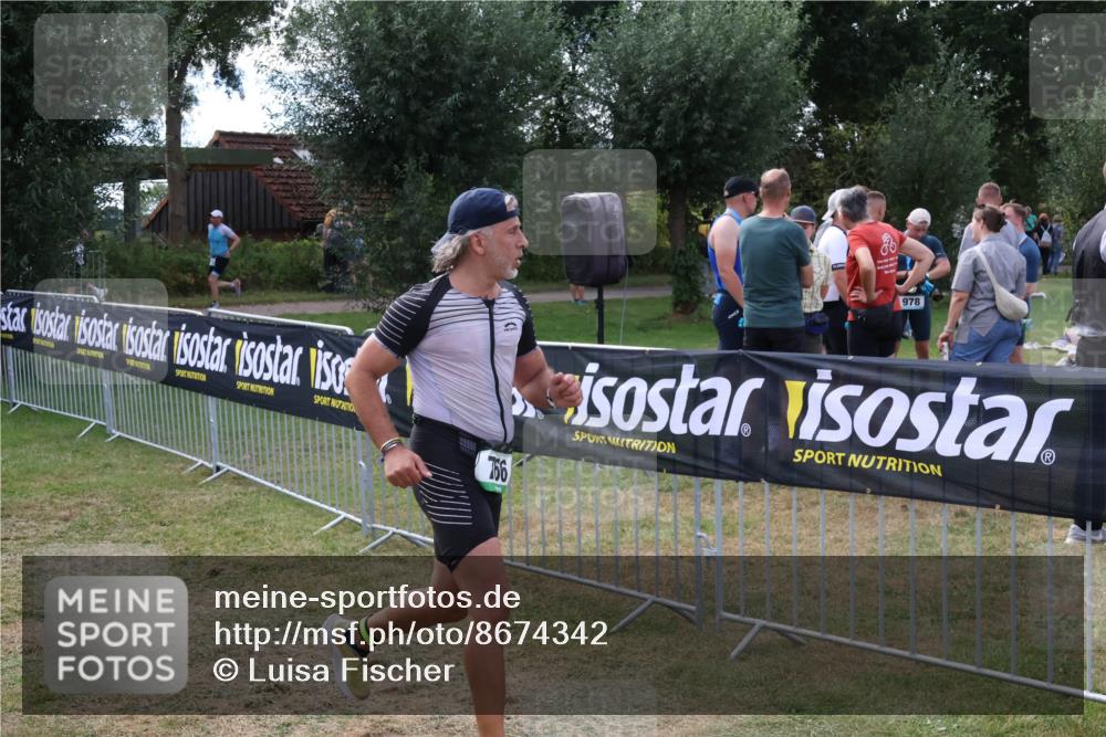 31.08.2025 - Elbe Triathlon Hamburg Luisa Fischer http://msf.ph/oto/8674342 31.08.2025 11:33:06 Laufen 978, 766 meine-sportfotos.de