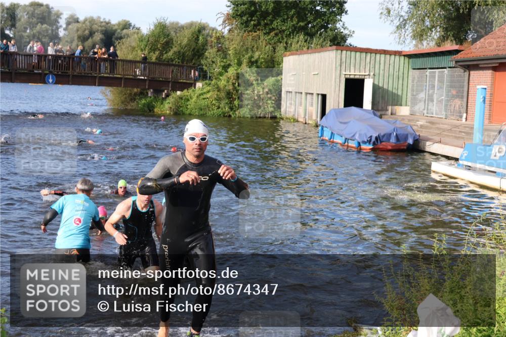 31.08.2025 - Elbe Triathlon Hamburg Luisa Fischer http://msf.ph/oto/8674347 31.08.2025 08:47:40 Schwimmen 278, 316, 351, 357, 366, 371 meine-sportfotos.de