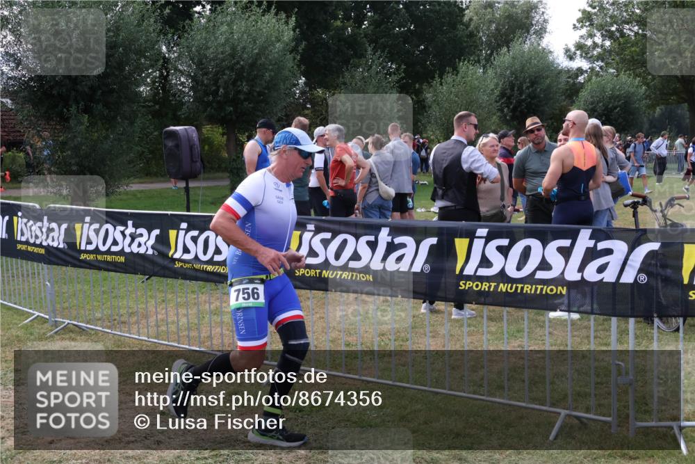31.08.2025 - Elbe Triathlon Hamburg Luisa Fischer http://msf.ph/oto/8674356 31.08.2025 11:33:13 Laufen 756 meine-sportfotos.de