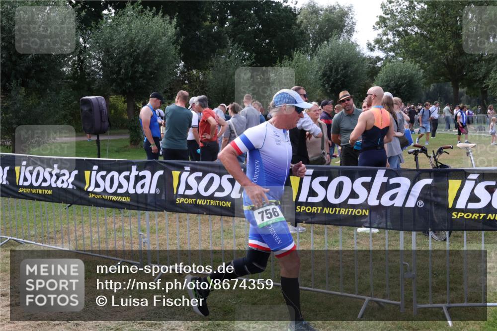 31.08.2025 - Elbe Triathlon Hamburg Luisa Fischer http://msf.ph/oto/8674359 31.08.2025 11:33:13 Laufen 756 meine-sportfotos.de