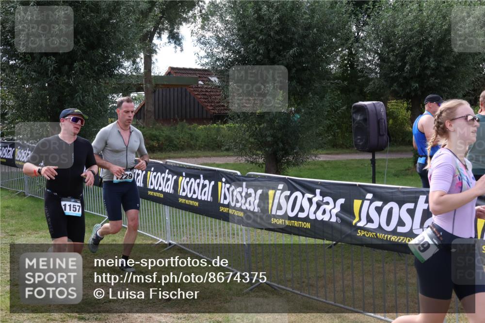 31.08.2025 - Elbe Triathlon Hamburg Luisa Fischer http://msf.ph/oto/8674375 31.08.2025 11:33:27 Laufen 1157, 229, 19 meine-sportfotos.de