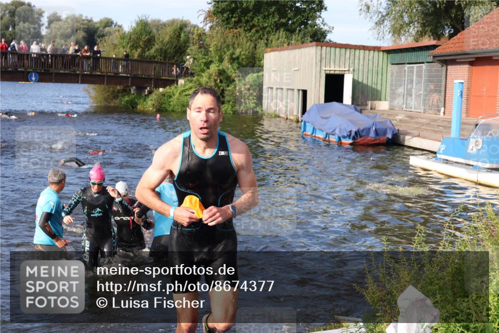 31.08.2025 - Elbe Triathlon Hamburg Luisa Fischer http://msf.ph/oto/8674377 31.08.2025 08:47:43 Schwimmen 249, 278, 282, 316, 357, 366, 371 meine-sportfotos.de