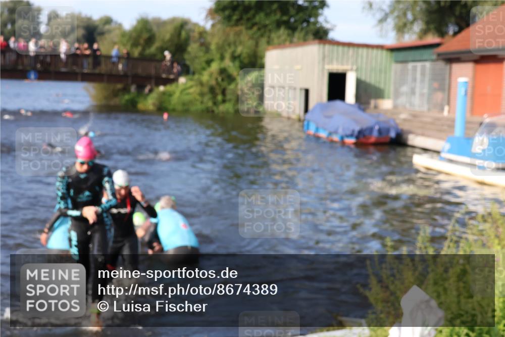 31.08.2025 - Elbe Triathlon Hamburg Luisa Fischer http://msf.ph/oto/8674389 31.08.2025 08:47:45 Schwimmen 249, 278, 282, 308, 316, 357, 371 meine-sportfotos.de