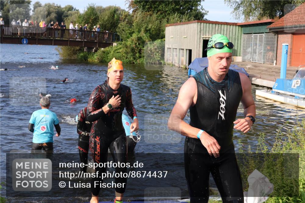 31.08.2025 - Elbe Triathlon Hamburg Luisa Fischer http://msf.ph/oto/8674437 31.08.2025 08:47:51 Schwimmen 249, 278, 282, 308, 316 meine-sportfotos.de