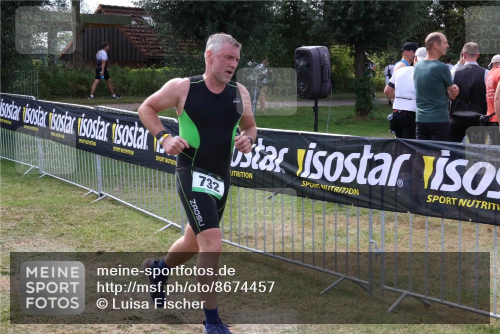 31.08.2025 - Elbe Triathlon Hamburg Luisa Fischer http://msf.ph/oto/8674457 31.08.2025 11:34:55 Laufen 732 meine-sportfotos.de