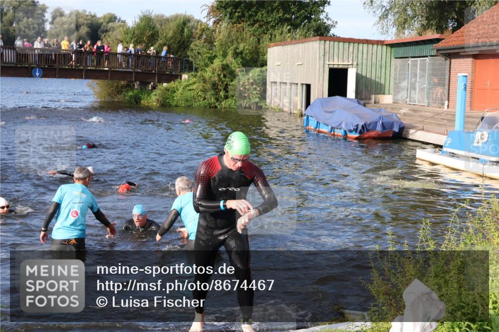 31.08.2025 - Elbe Triathlon Hamburg Luisa Fischer http://msf.ph/oto/8674467 31.08.2025 08:47:55 Schwimmen 249, 282, 297, 308, 330, 341 meine-sportfotos.de