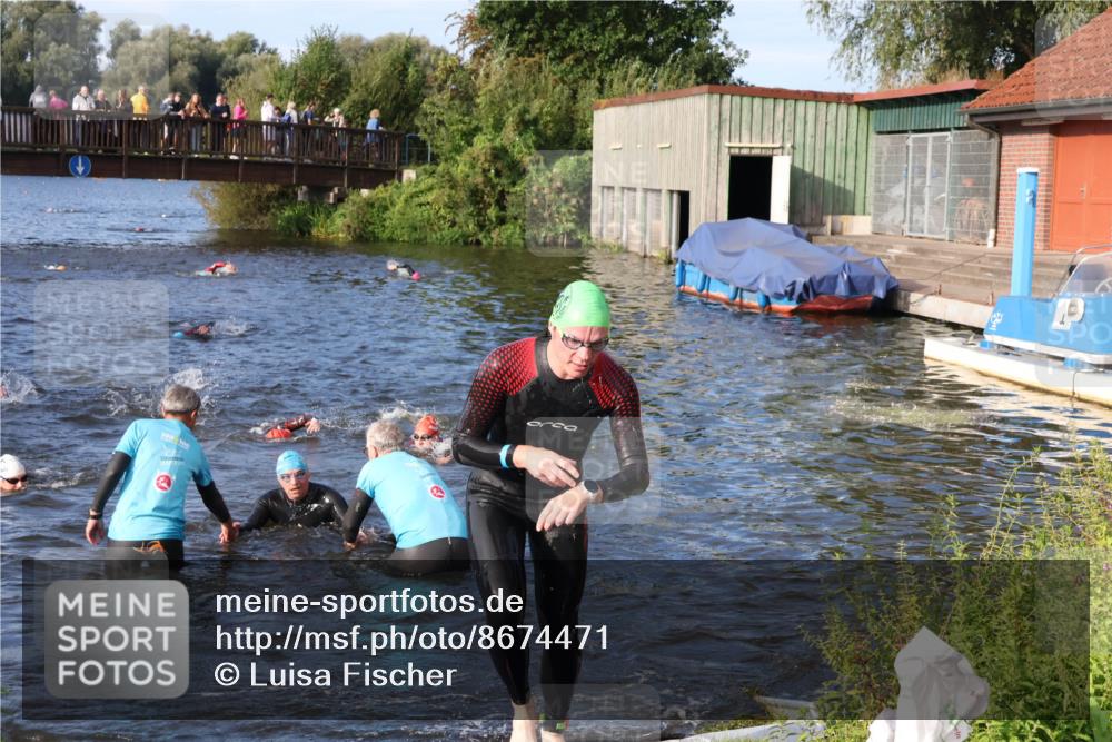 31.08.2025 - Elbe Triathlon Hamburg Luisa Fischer http://msf.ph/oto/8674471 31.08.2025 08:47:55 Schwimmen 249, 282, 297, 308, 330, 341 meine-sportfotos.de